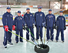 Trainer Kurs zwei von links: Libor Bezdek, Boris Capla, Zdeno Ciger, Jan Dvorak, Miro Hosek, Petr Simandl